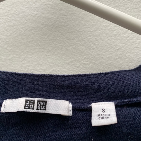 UNIQLO - Dark Blue Button Down V Cardigan - Picture 4 of 4